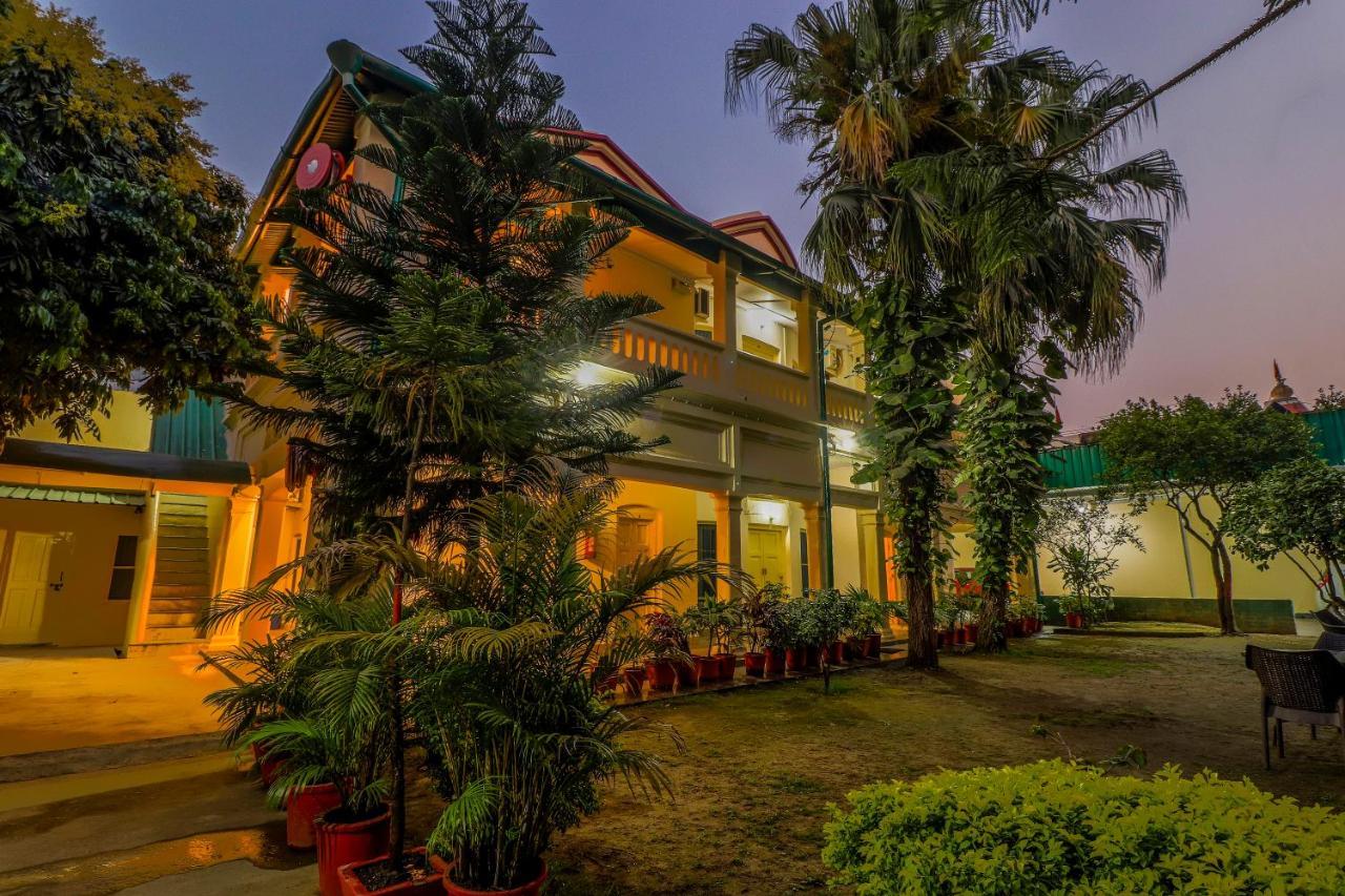 Hotel Heritage Дехрадун Экстерьер фото