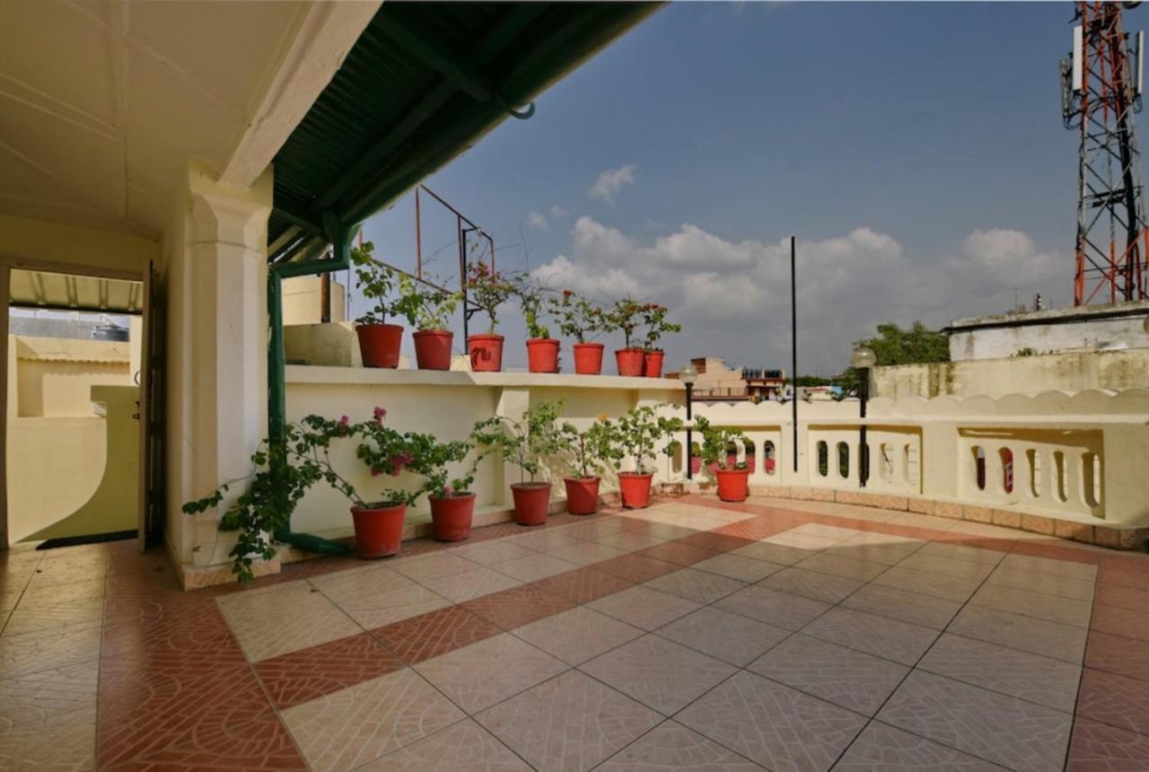 Hotel Heritage Дехрадун Экстерьер фото